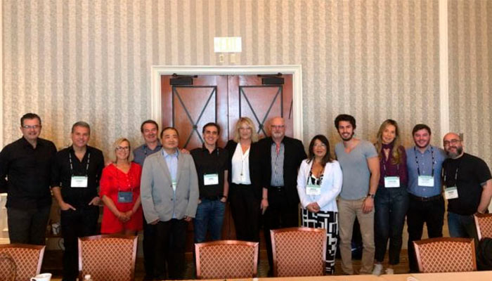 Charla exclusiva y visitas técnicas indican el final de la misión a Multi-Unit